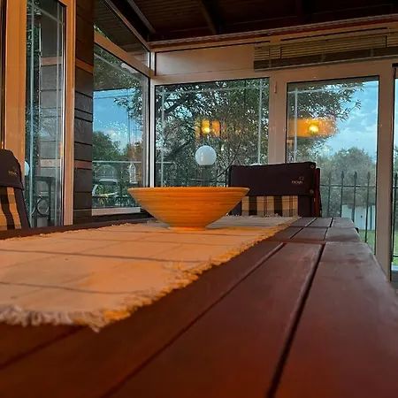 بيت للعطل Theoharis Summerhouse