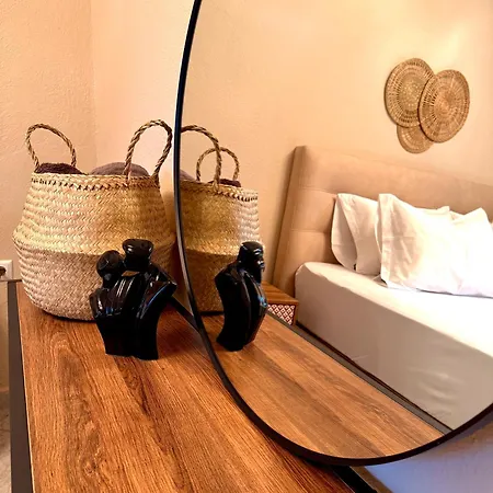 Theoharis Summerhouse *