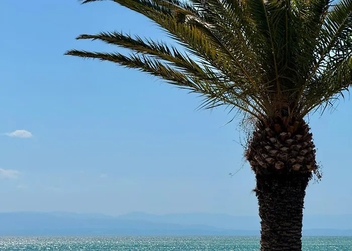 Theoharis Summerhouse Дом отдыха *