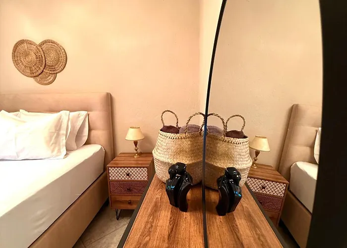 Theoharis Summerhouse *